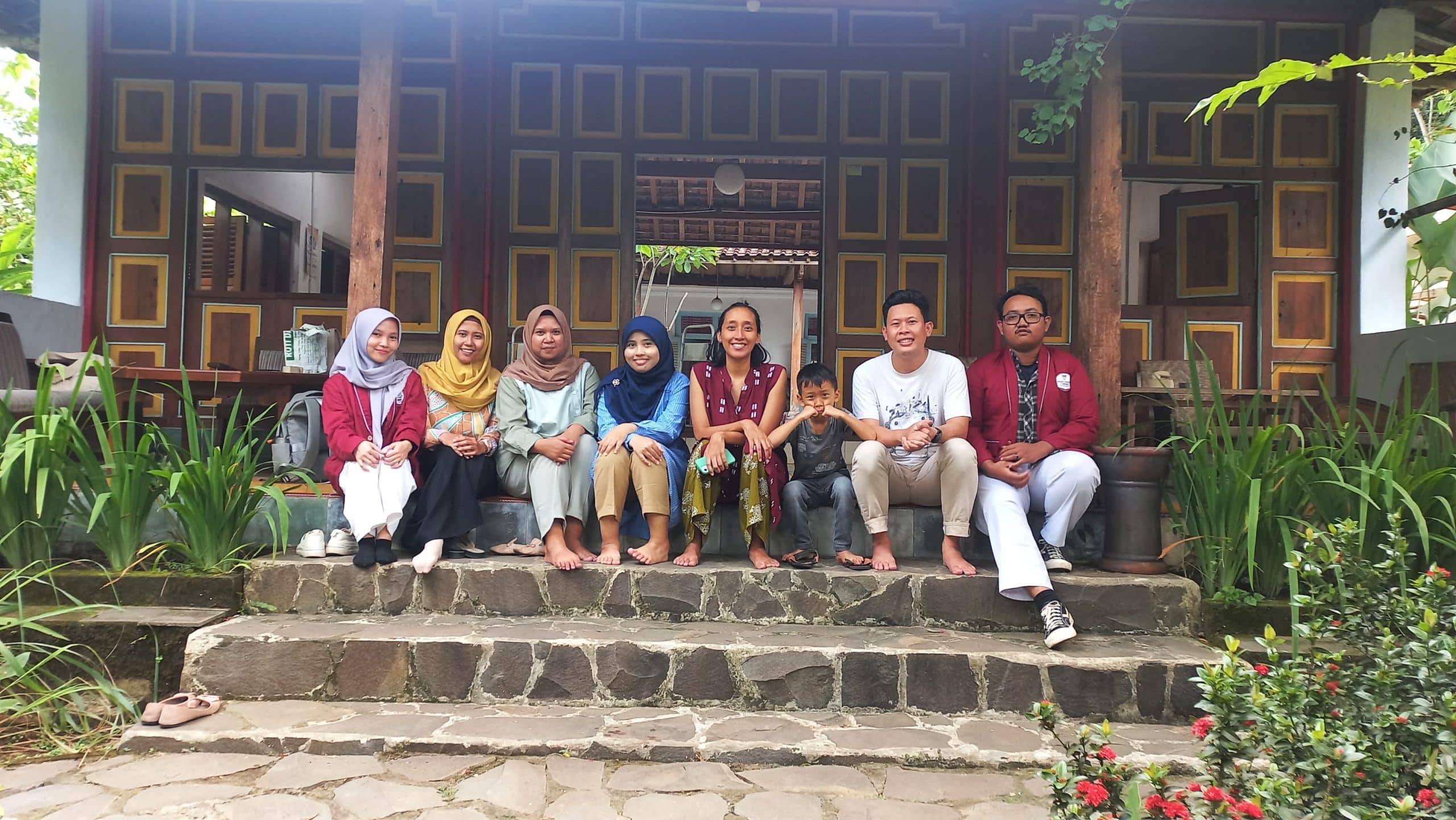 KUNJUNGAN INDUSTRI KE AGRADAYA, MAHASISWA DAN DOSEN TEKNOLOGI PANGAN KENALI REMPAH-REMPAH INDONESIA